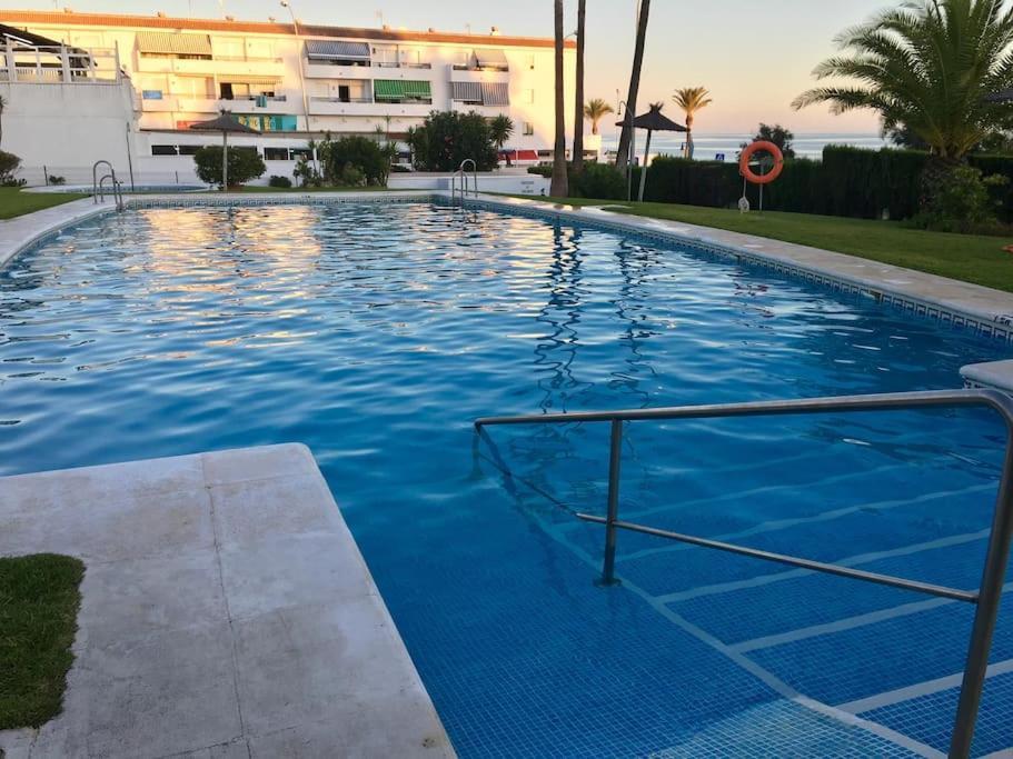 En Primera Linea De Playa En Chiclana Appartement